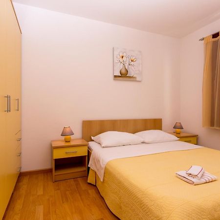 Apartments In Villa Top Trogir Zimmer foto
