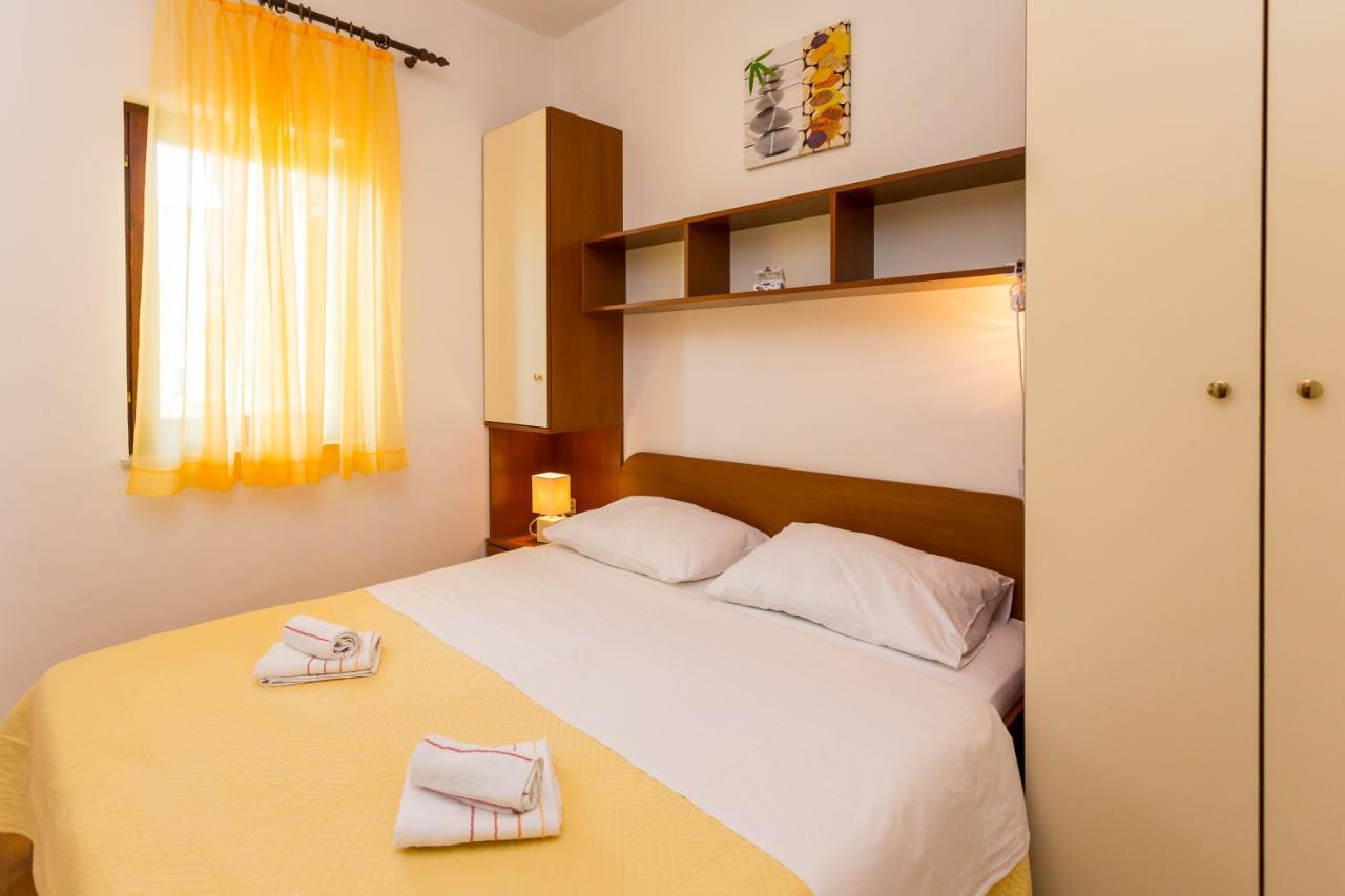 Apartments In Villa Top Trogir Zimmer foto